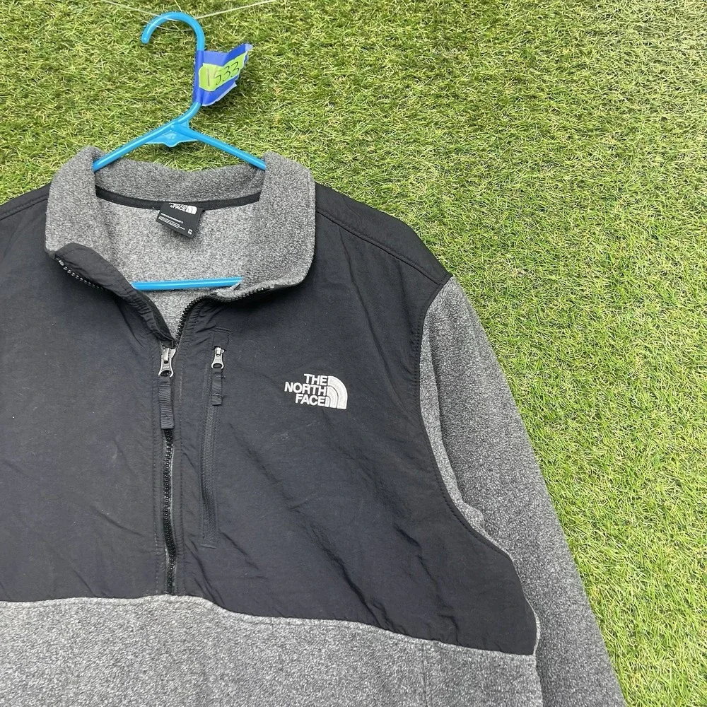 The North Face Pullover Jacket Mens XL Half-Zip Grey Fleece Outdoor Hiking